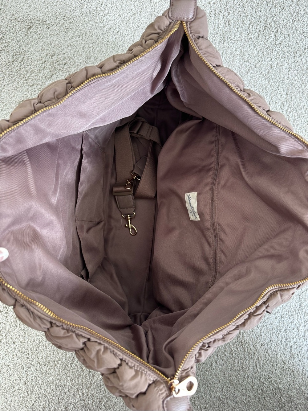 Universal Thread Quilted Chocolate Brown Travel Tote - Picture 3 of 4